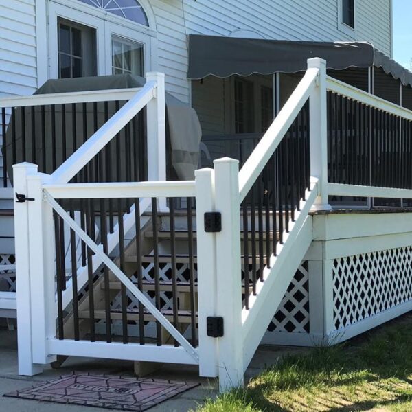 Bradford White vinyl railing gate