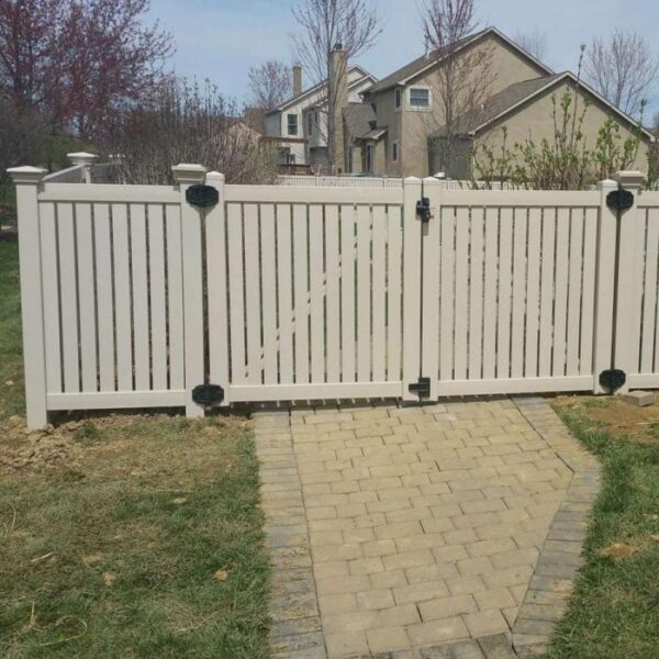 Reading white pool fence