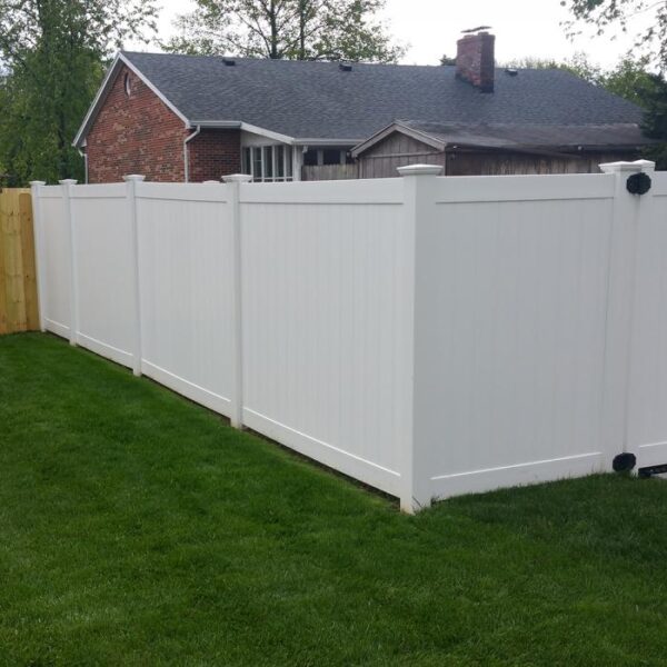 Ashforth white vinyl privacy fence yard corner